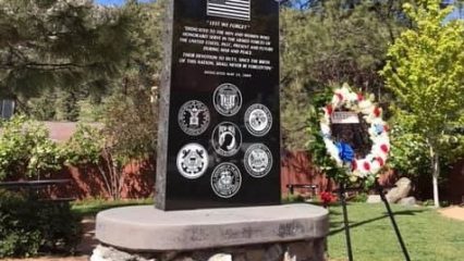 Memorial to veterans